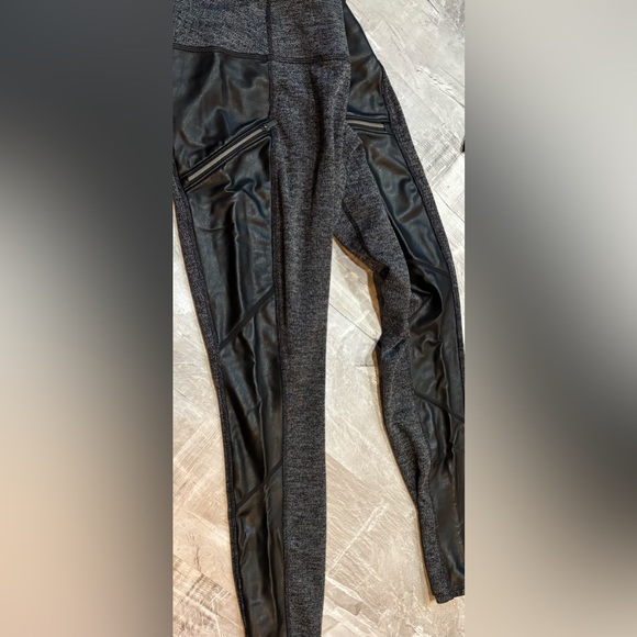 Athleta Herringbone Luxe Metro Drifter Legging (Size SMALL) - Picture 7 of 7